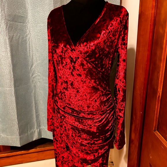 SHEIN velvet mini dress - Picture 7 of 7